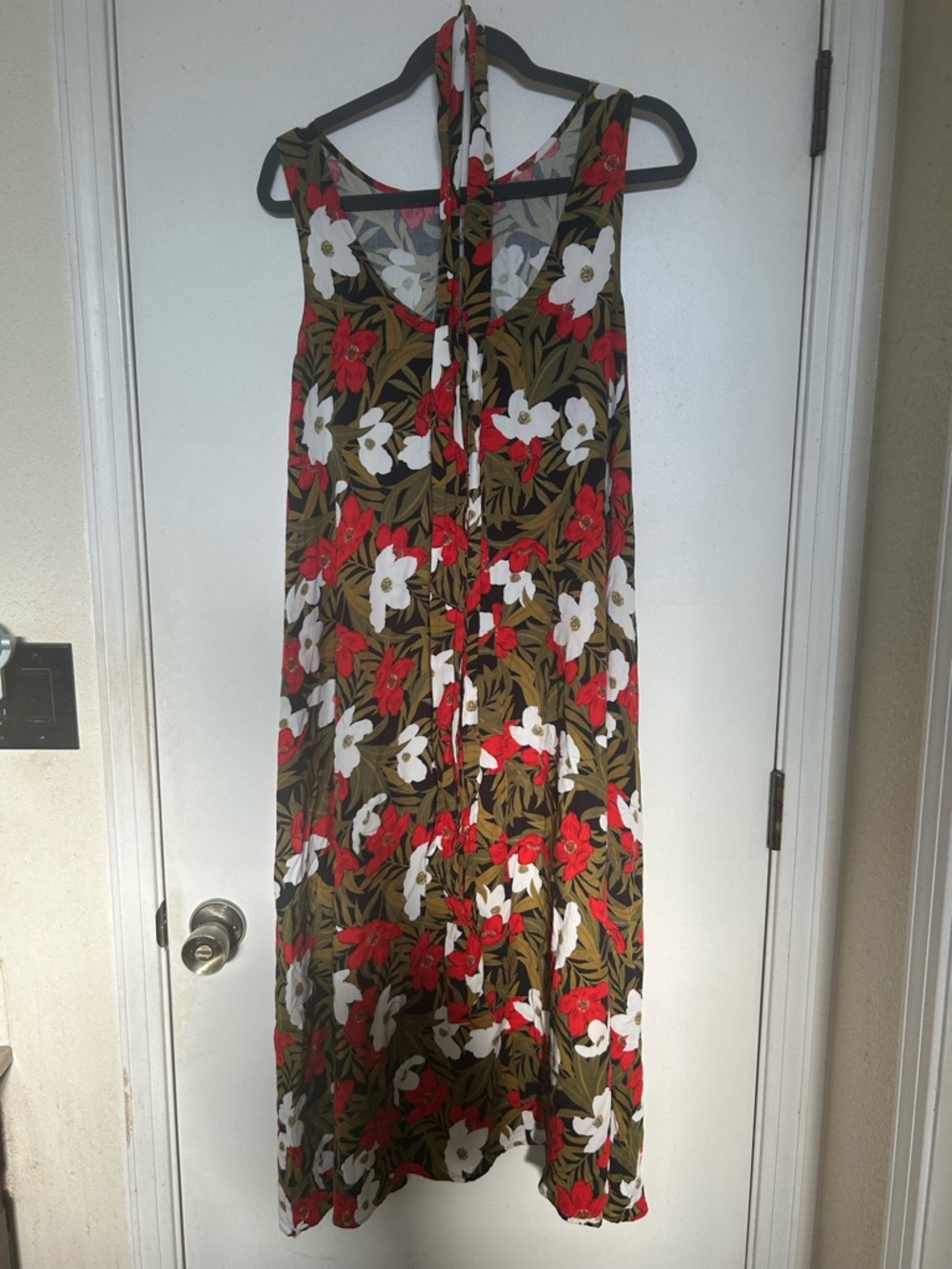 HDH Reversible Neckline Floral Maxi Dress in Olive with Red & White Blooms